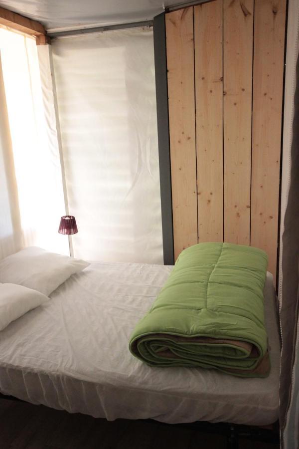 Camping L'Ilot Du Chail Sansais Dış mekan fotoğraf